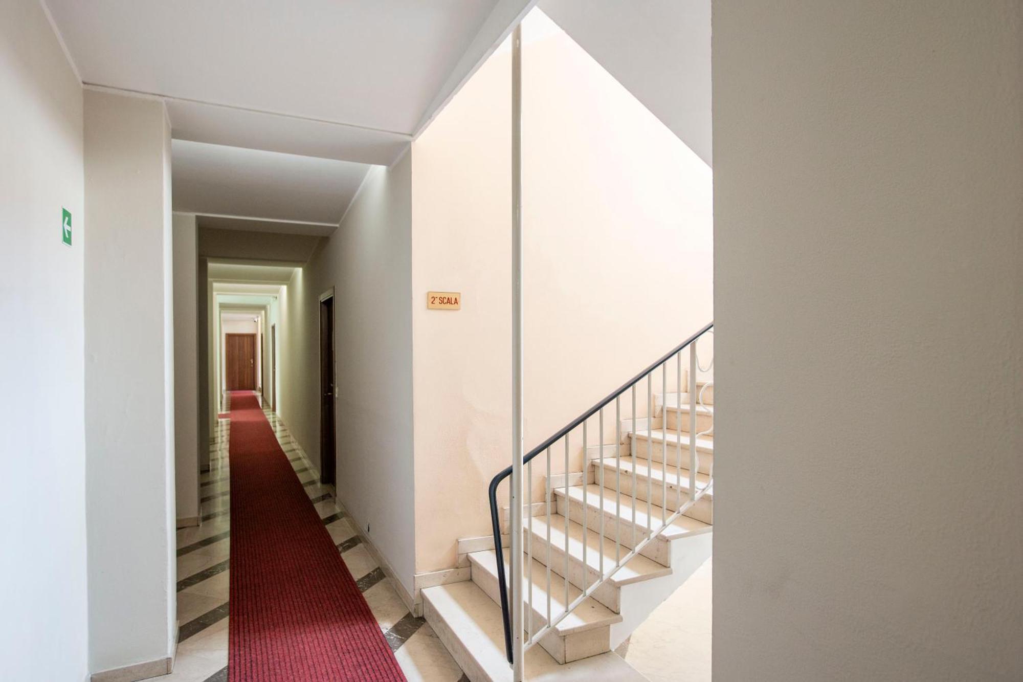 Bijoux Como Elegante Next To Piazza Volta ภายนอก รูปภาพ